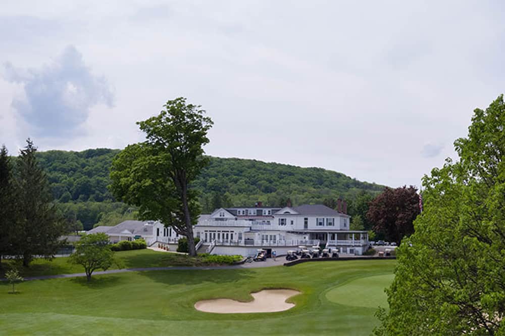 Country Club of Pittsfield